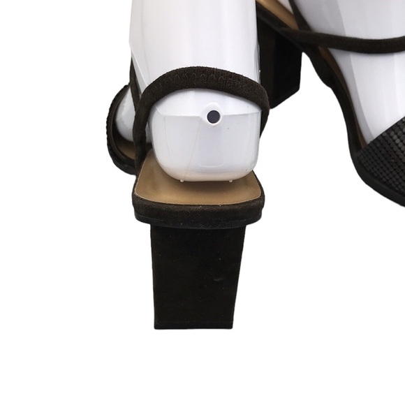 Ann Marino Precious Metal & Suede Chunky Heel Open Toe Size 8 New - Picture 8 of 13